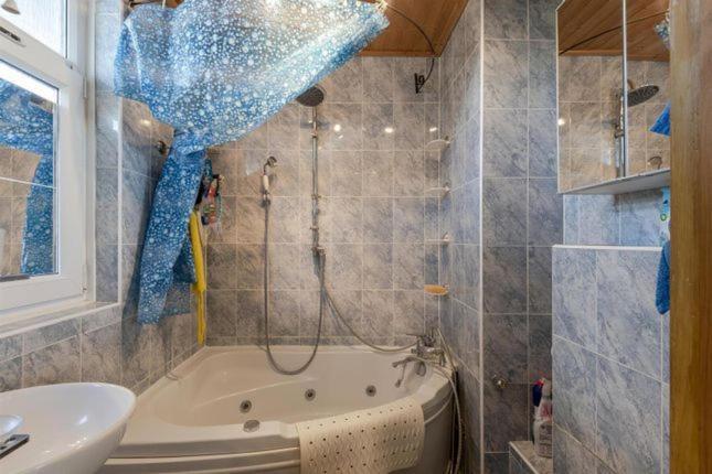 1 Bedroom Flat Close To City With Free Parking Arrangement Λονδίνο Εξωτερικό φωτογραφία
